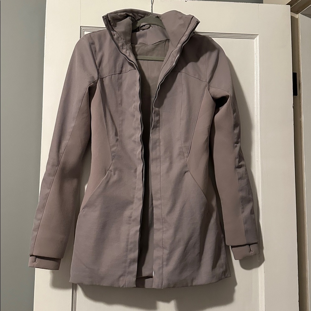 Lululemon Jacket like a glove